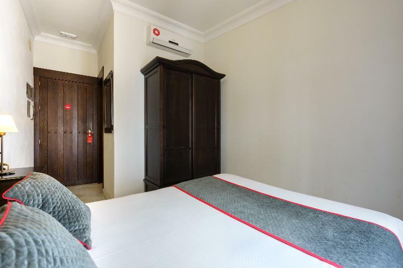 Hostal Ciudad Trigueros Eksteriør bilde